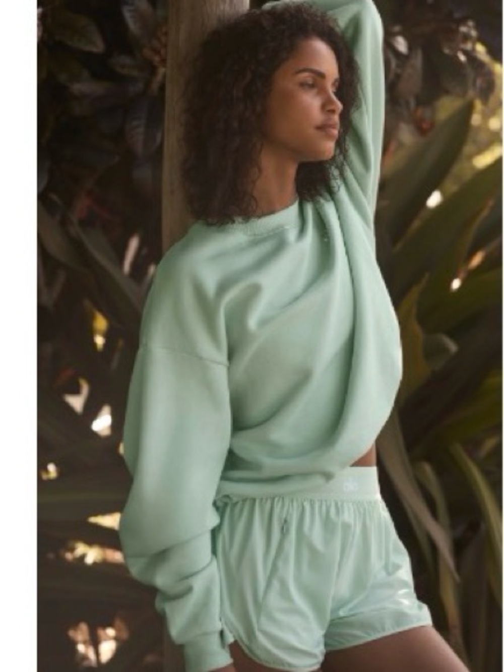 ALO Accolade Crewneck